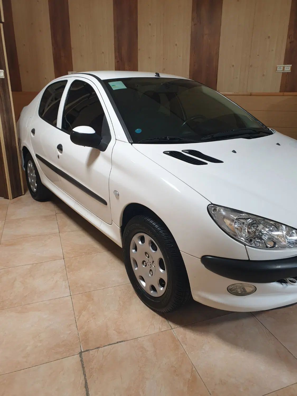 پژو ۲۰۶ صندوق دار v8 - 1398