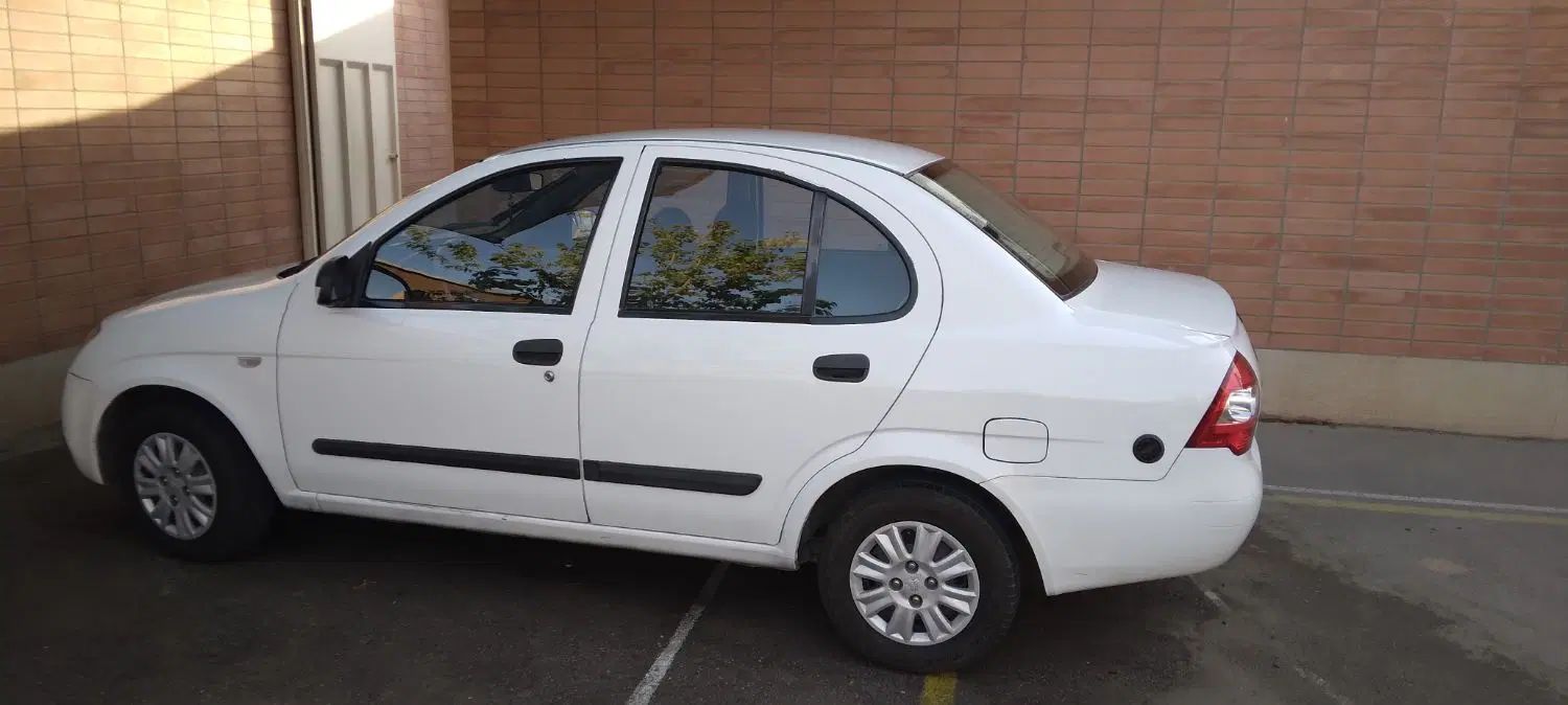 تیبا صندوق دار SX - 1390