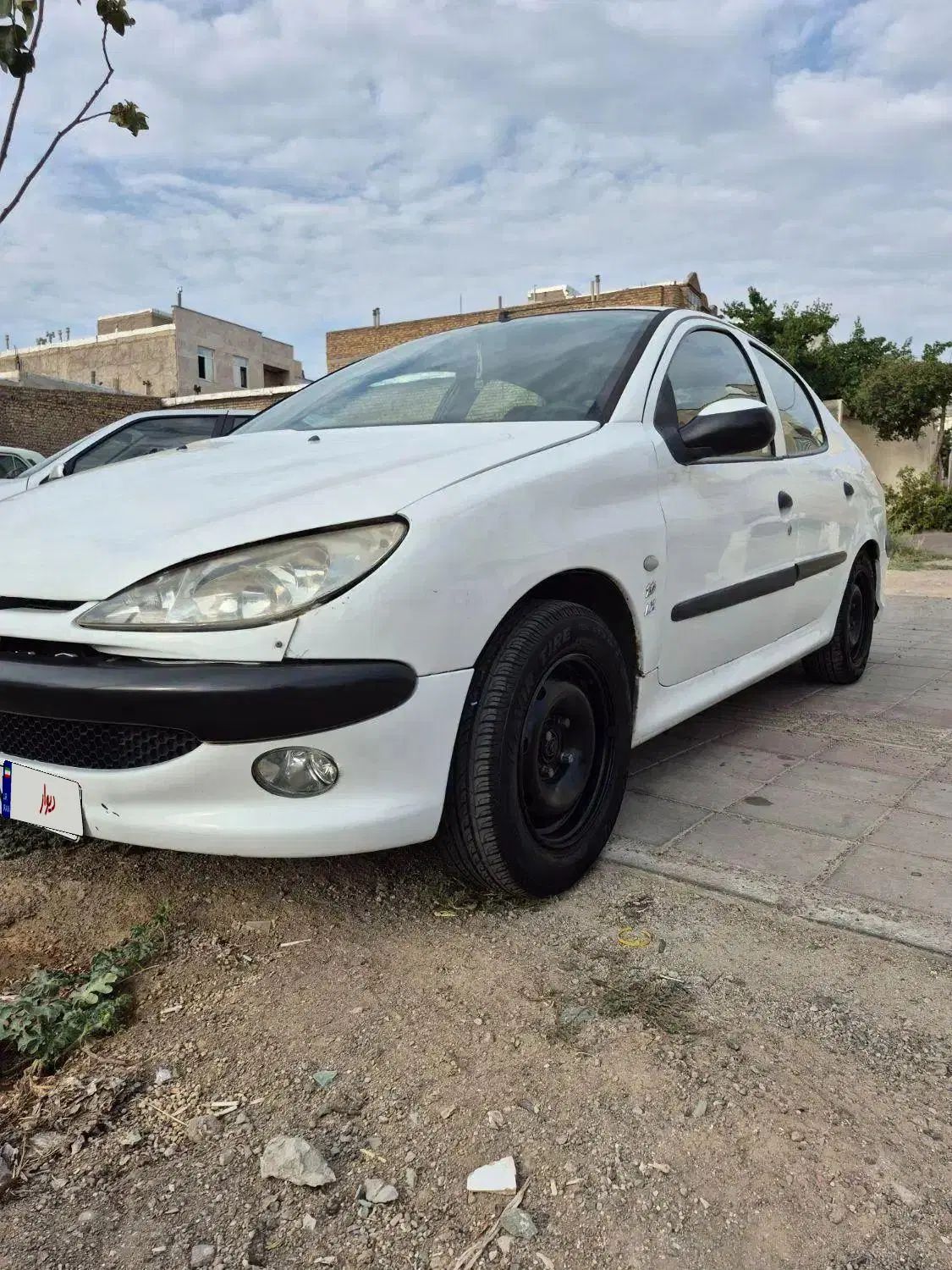 پژو ۲۰۶ صندوق دار v8 - 1396