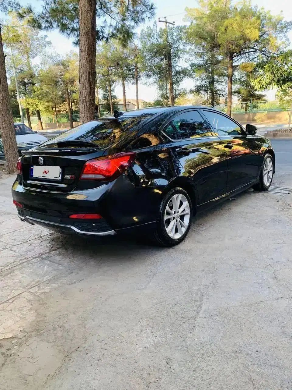 ام جی 6 لیفت بک GT فیس قدیم - 2015