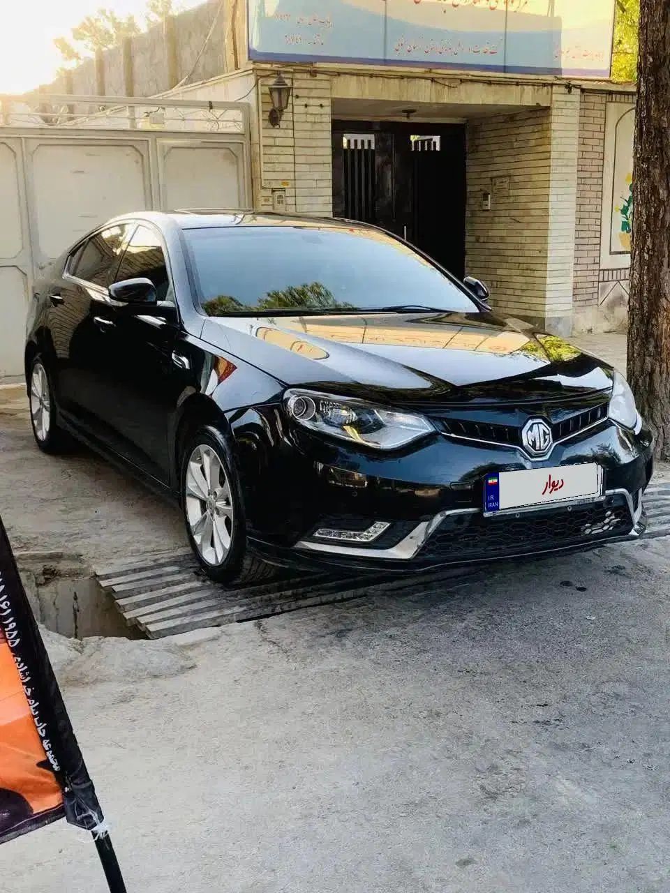 ام جی 6 لیفت بک GT فیس قدیم - 2015