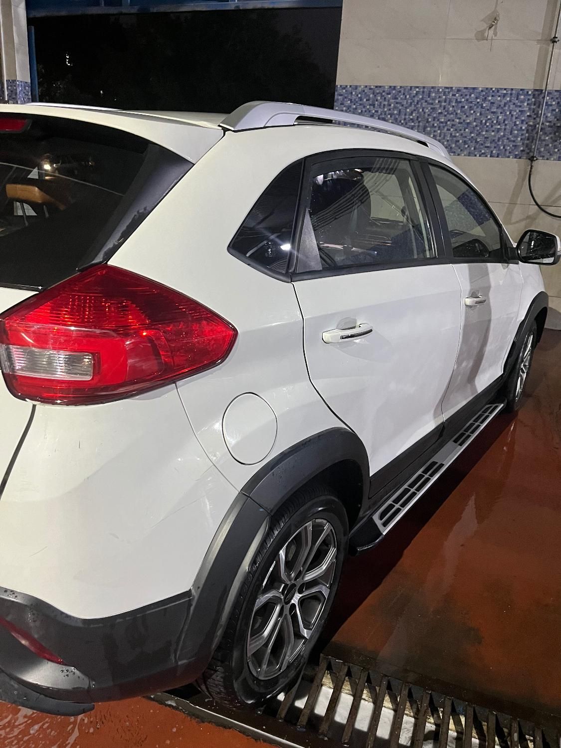 ام وی ام X22 اتوماتیک اسپرت - 1396
