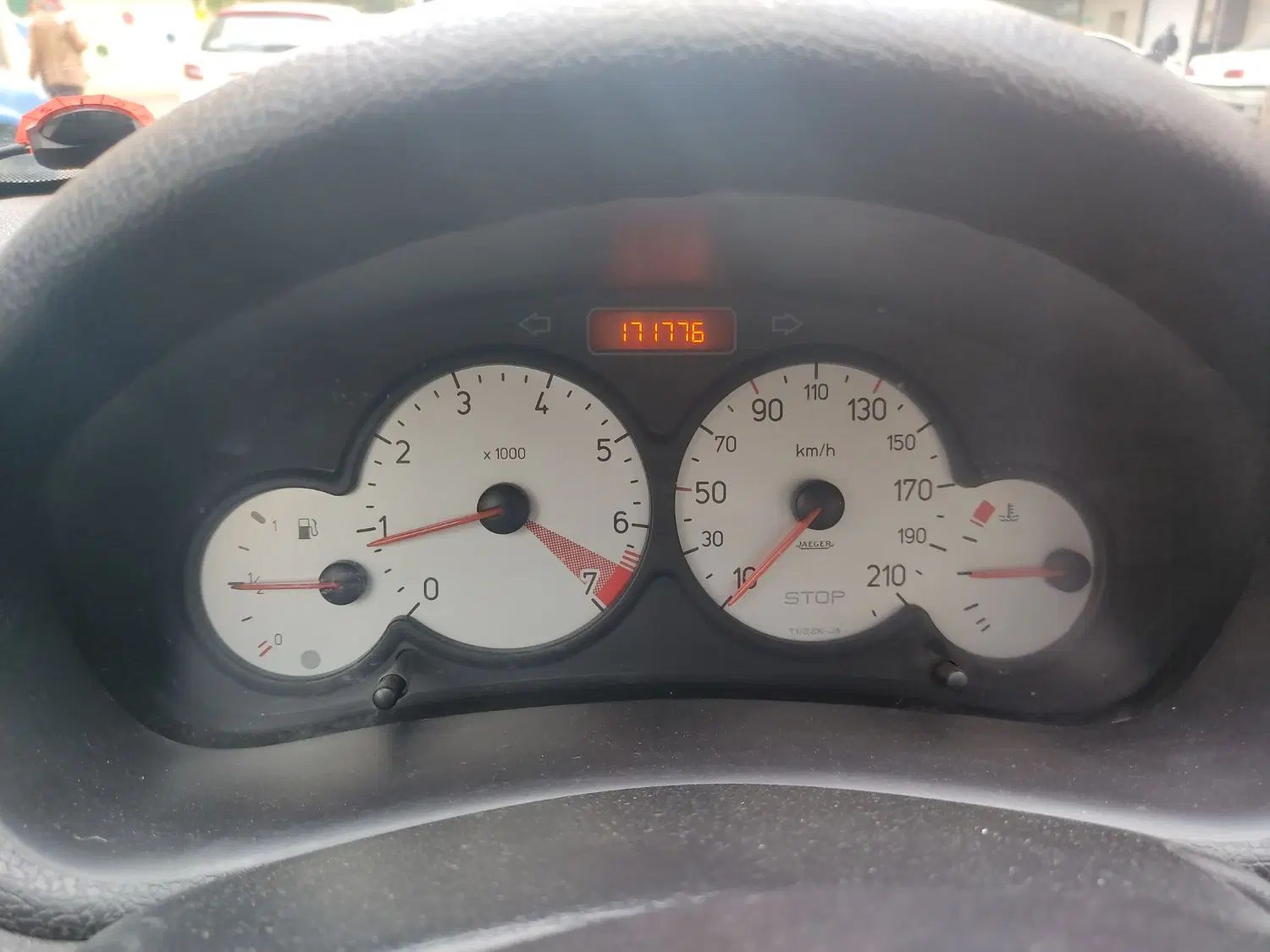 پژو ۲۰۶ صندوق دار v8 - 1388