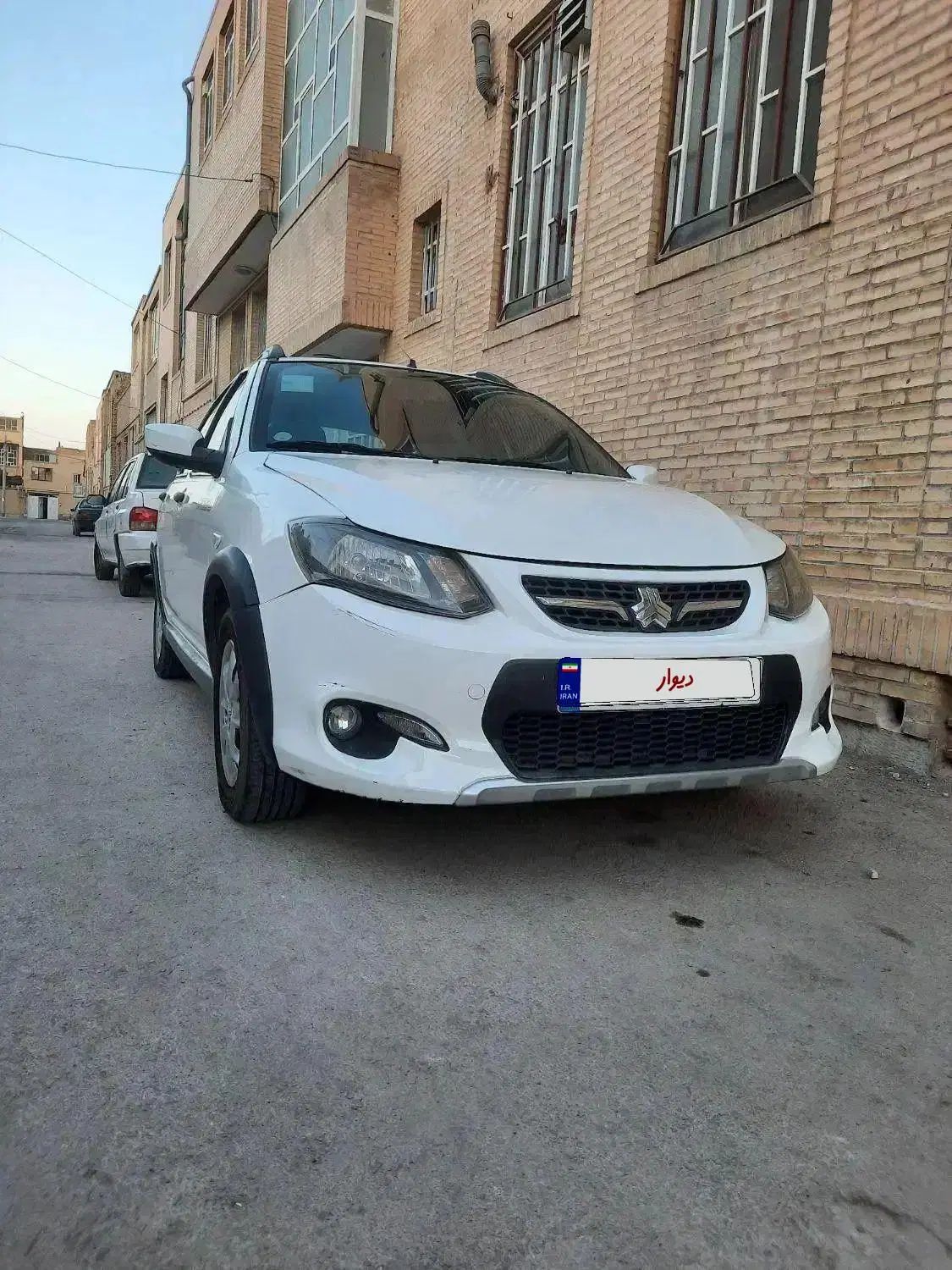 خودرو کوییک، معمولی آگهی ann_19866855