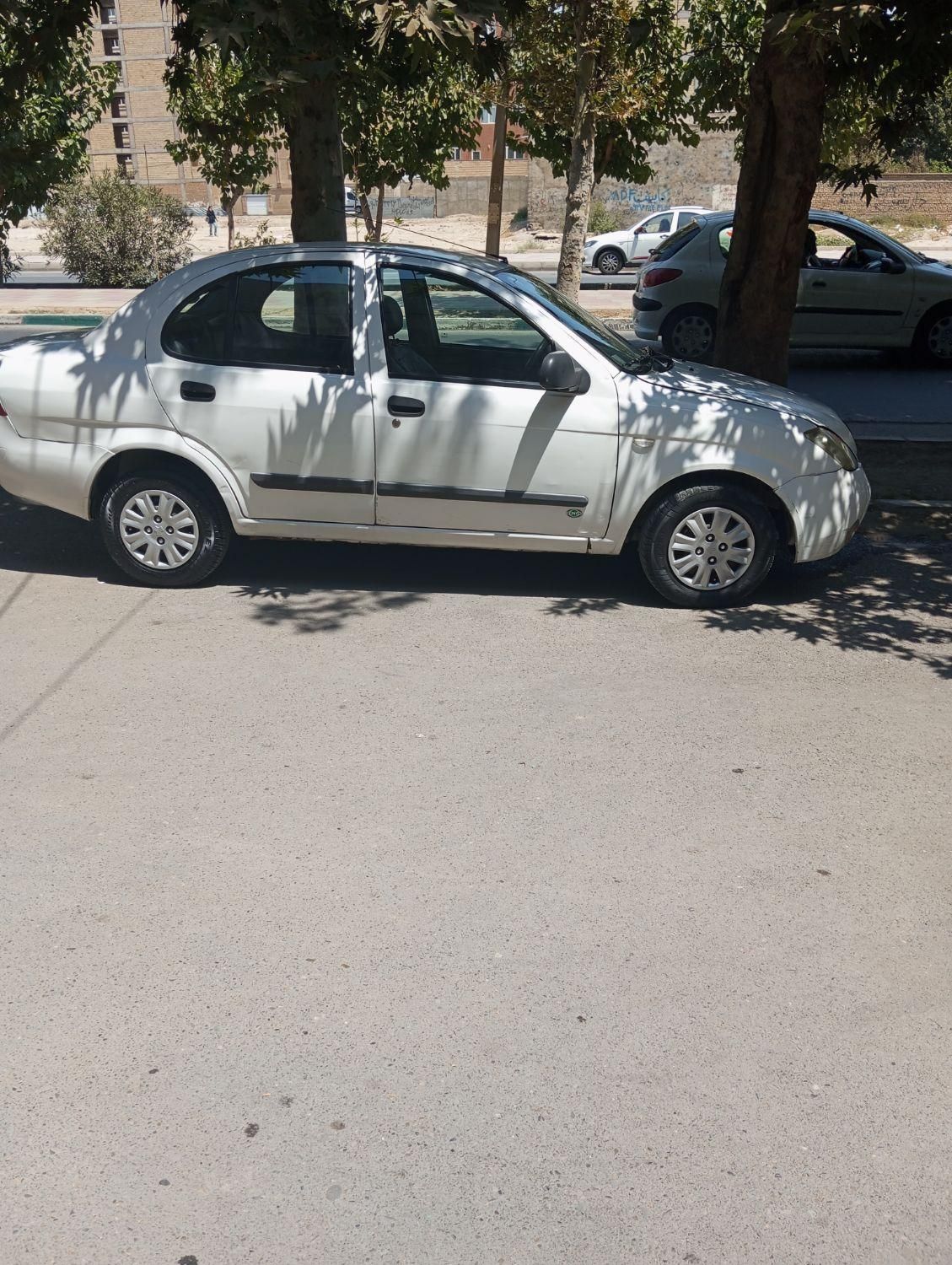 تیبا صندوق دار EX - 1394