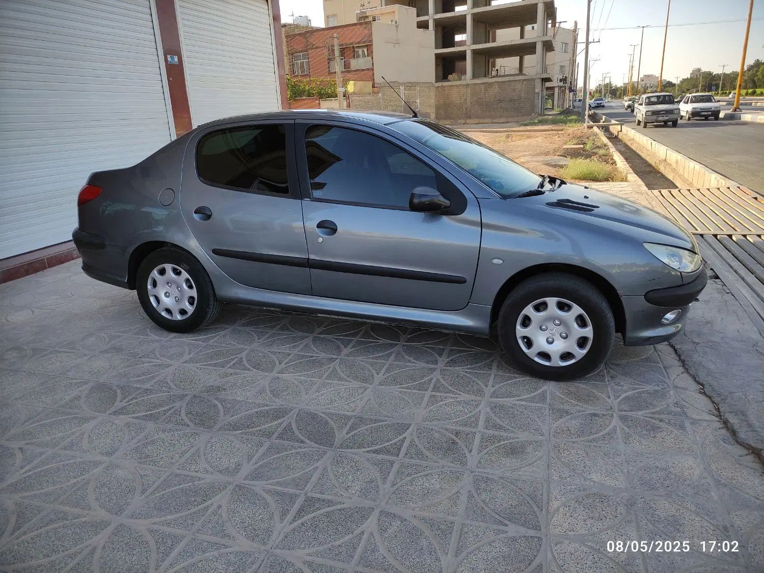 پژو ۲۰۶ صندوق دار v8 - 1387