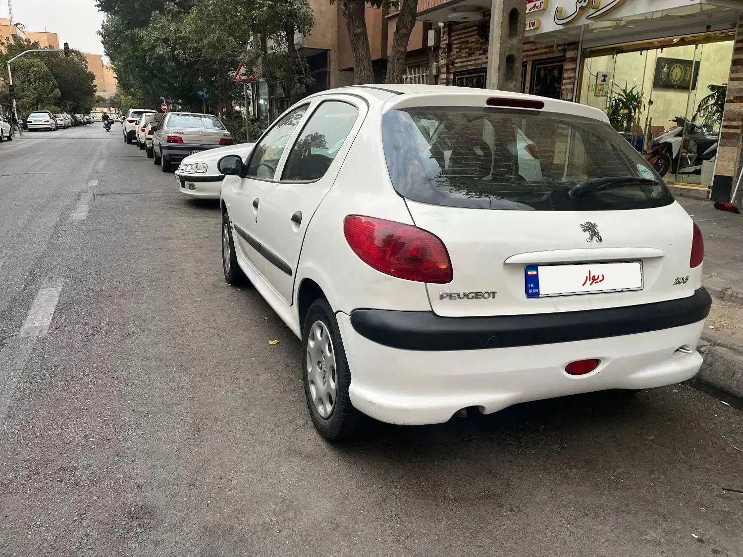 پژو 206 تیپ 2 - 1396