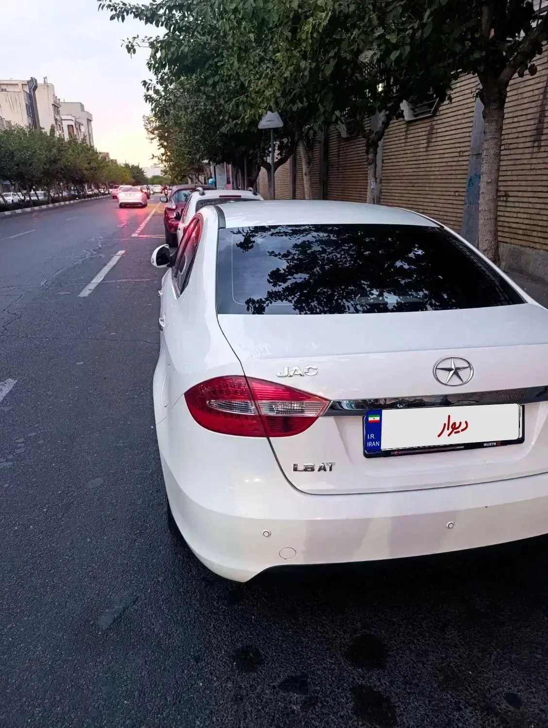 جک J5 اتوماتیک - 1394