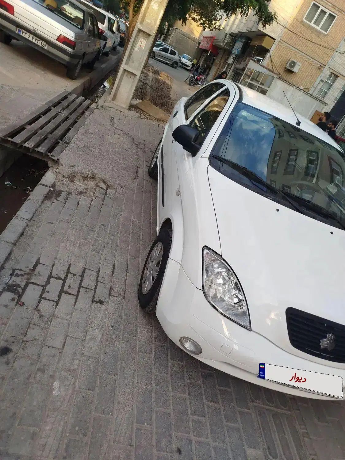 تیبا صندوق دار SX - 1397