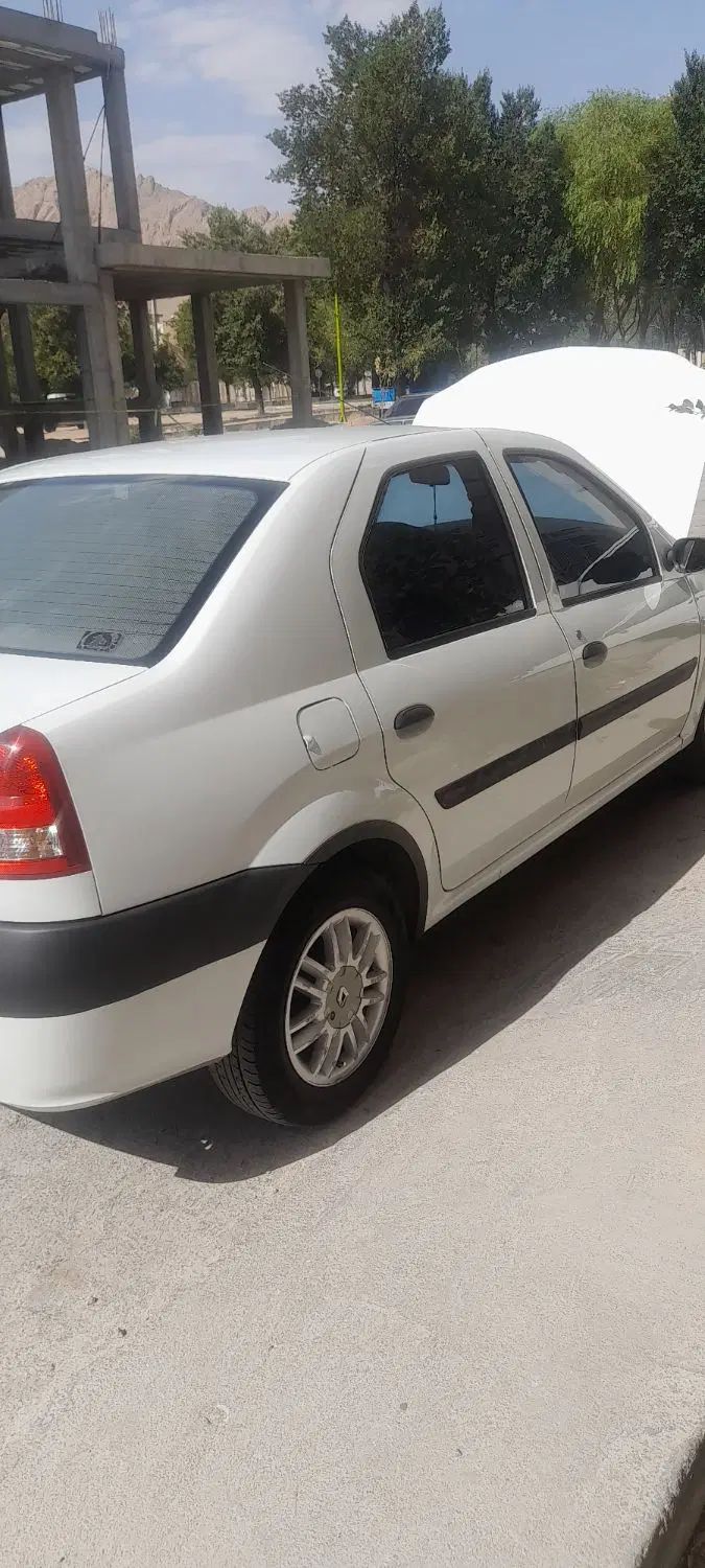 رنو تندر 90 E2 - 1393