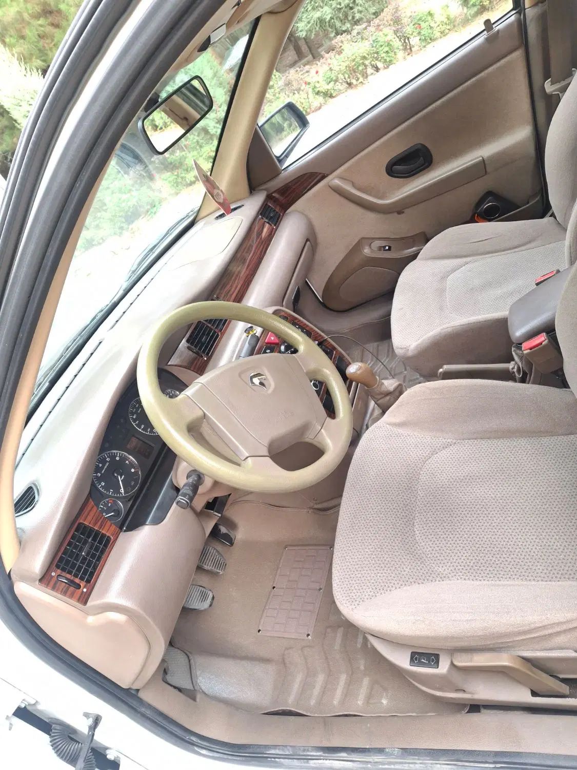 سمند LX XU7 - 1395