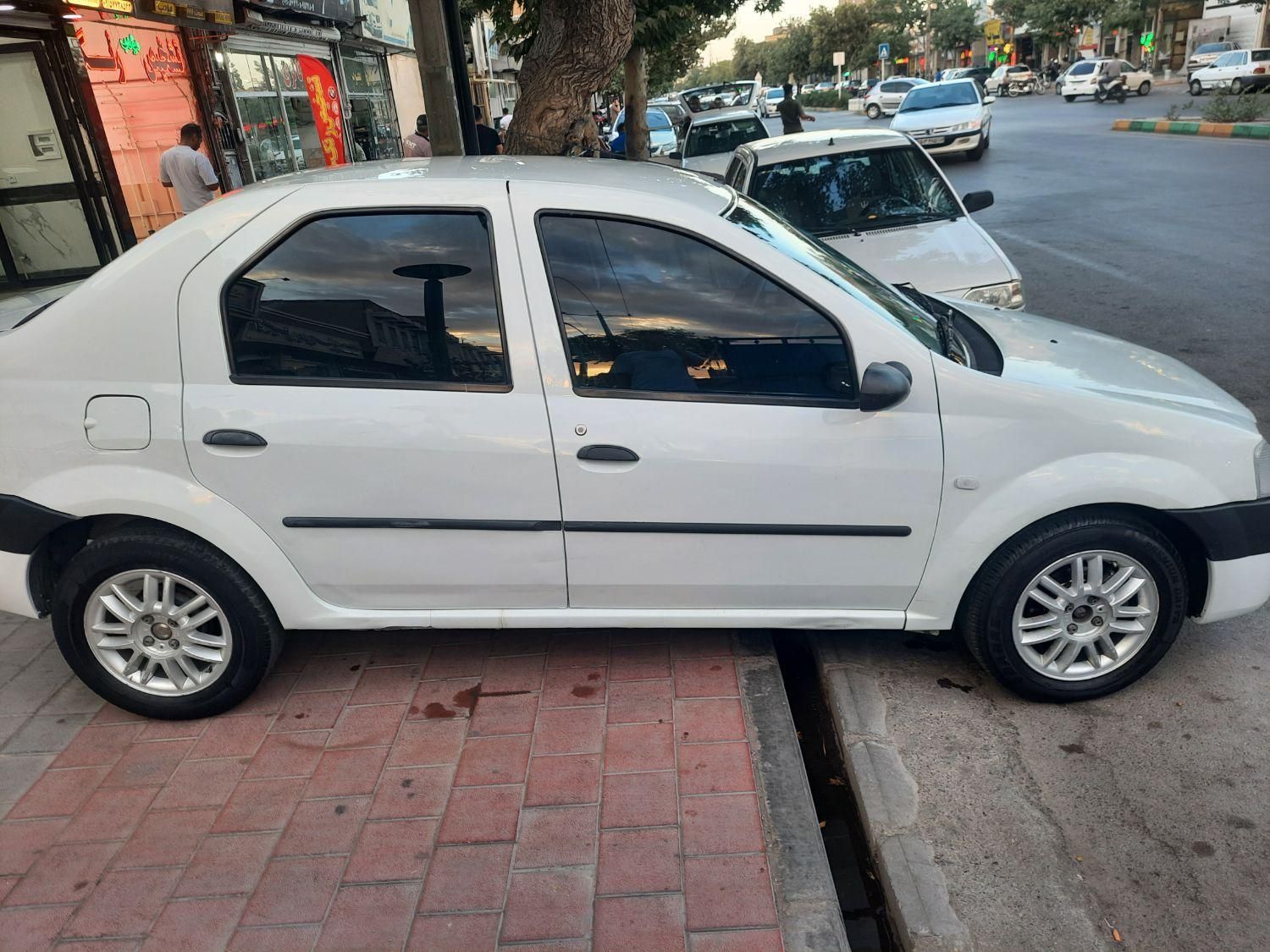 رنو تندر 90 E2 - 1391