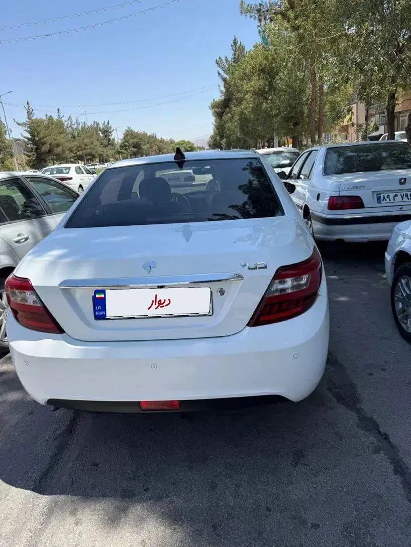 دنا پلاس تیپ ۲ سانروف ۴ ایربگ - 1401