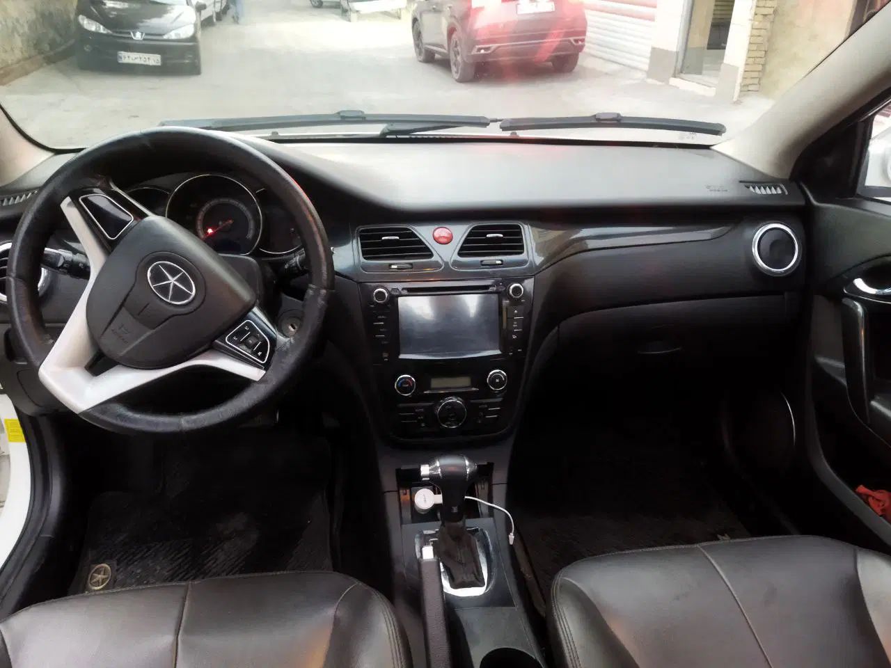 جک J5 اتوماتیک - 1393