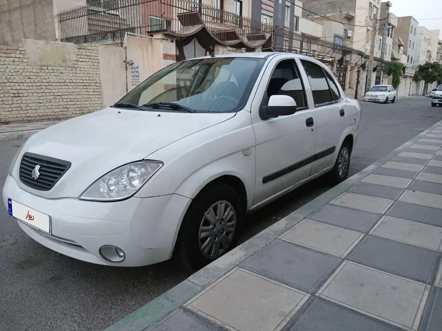 تیبا صندوق دار SX - 1391