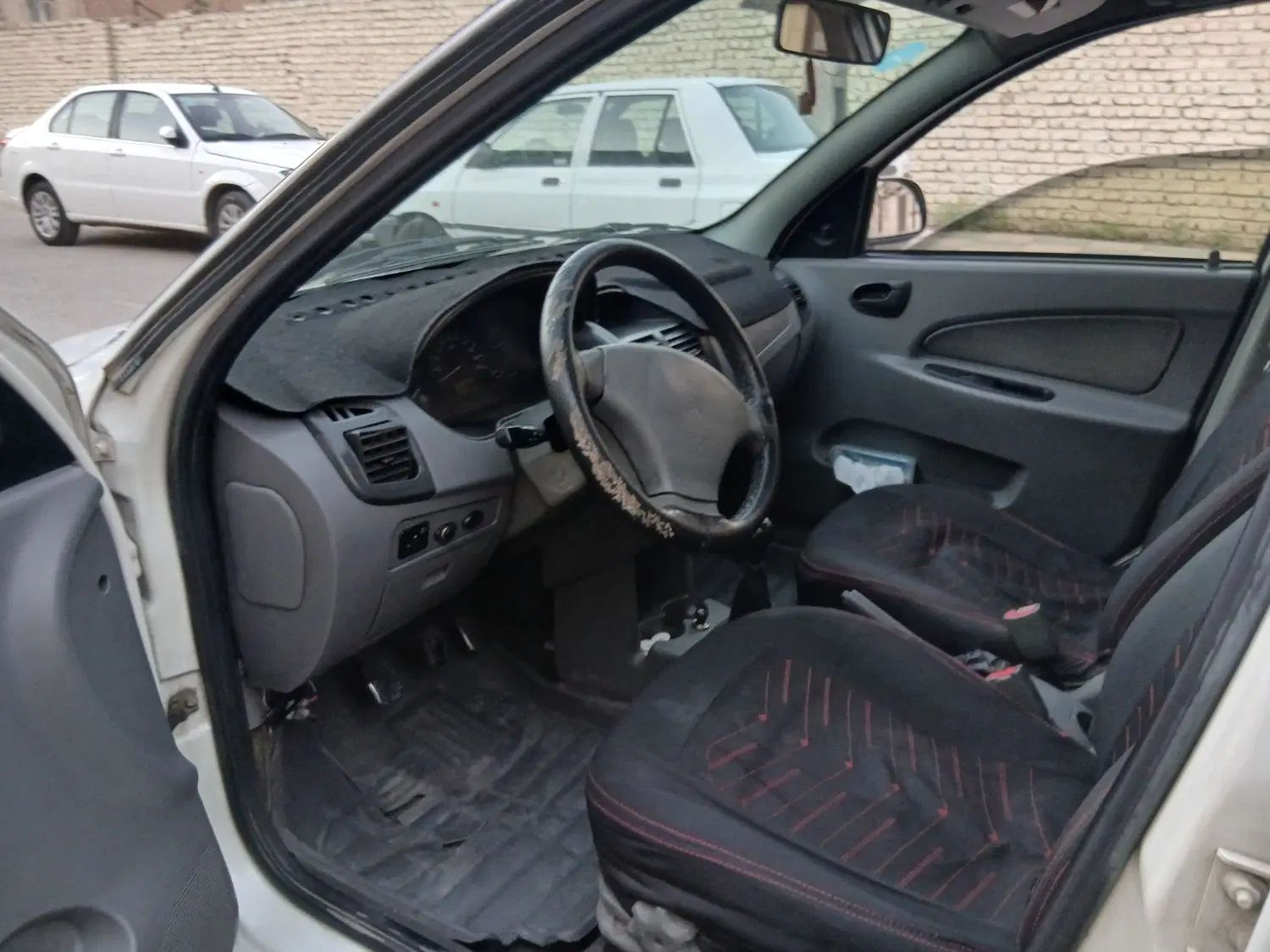 تیبا صندوق دار SX - 1391