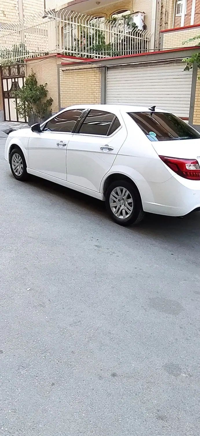 دنا پلاس تیپ ۲ سانروف ۴ ایربگ - 1399