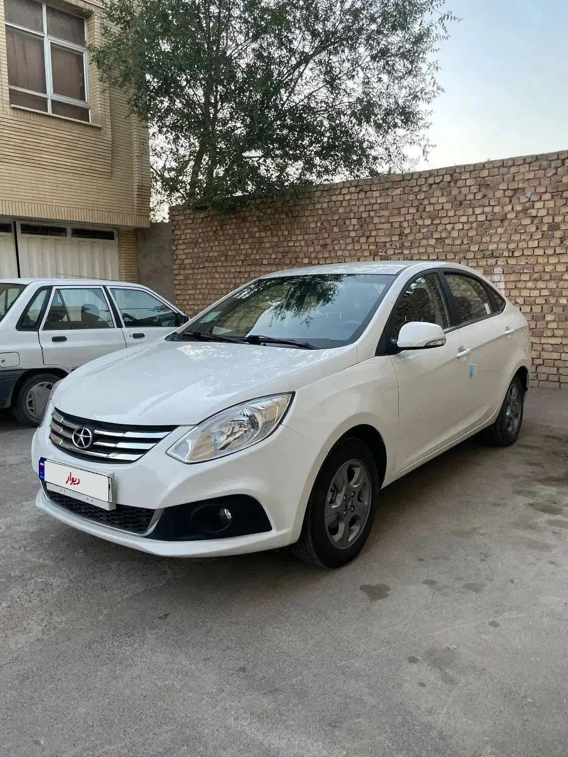 جک J4 اتوماتیک ساده - 1401