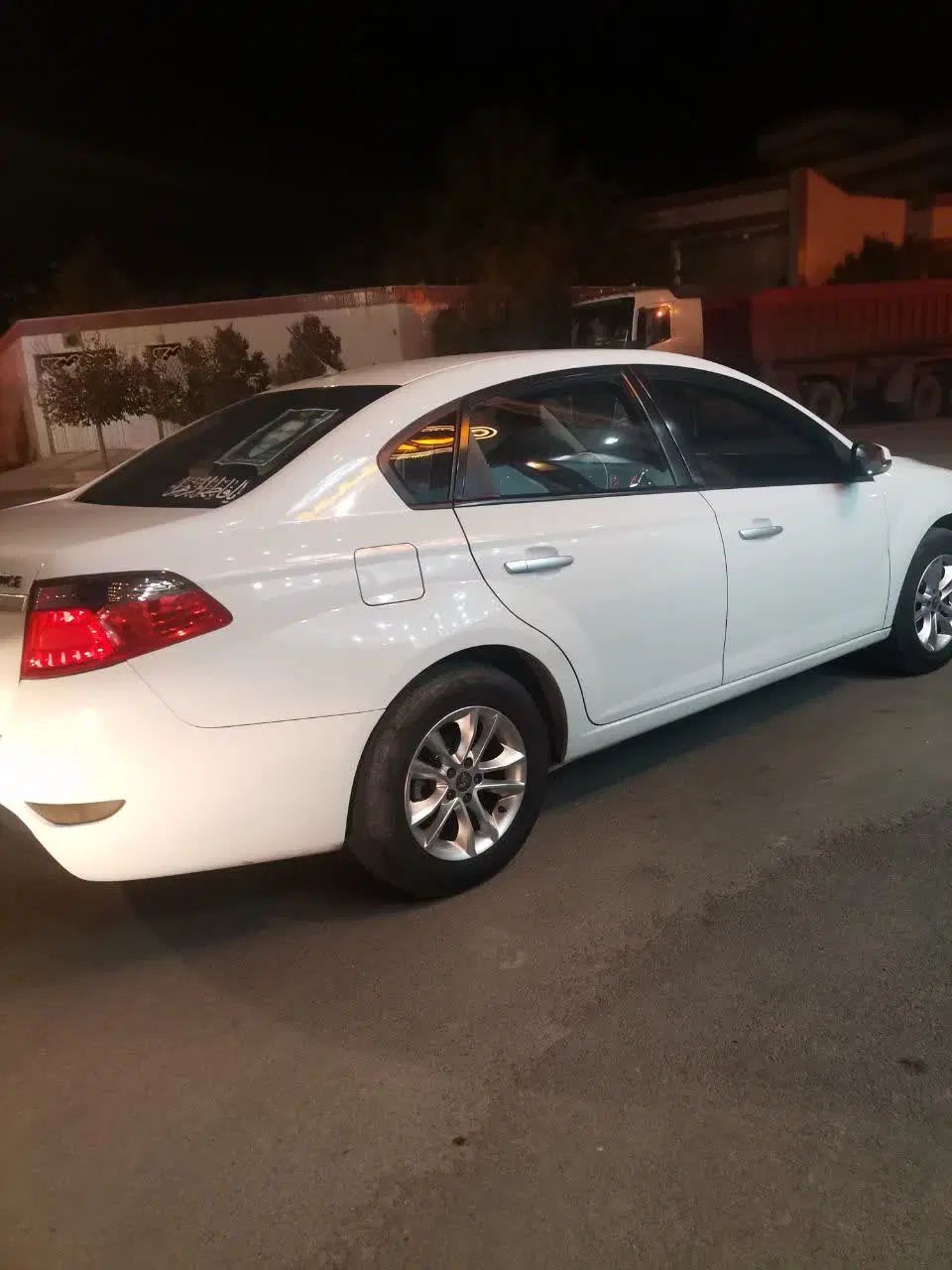 برلیانس H330 اتوماتیک 1500 - 1396