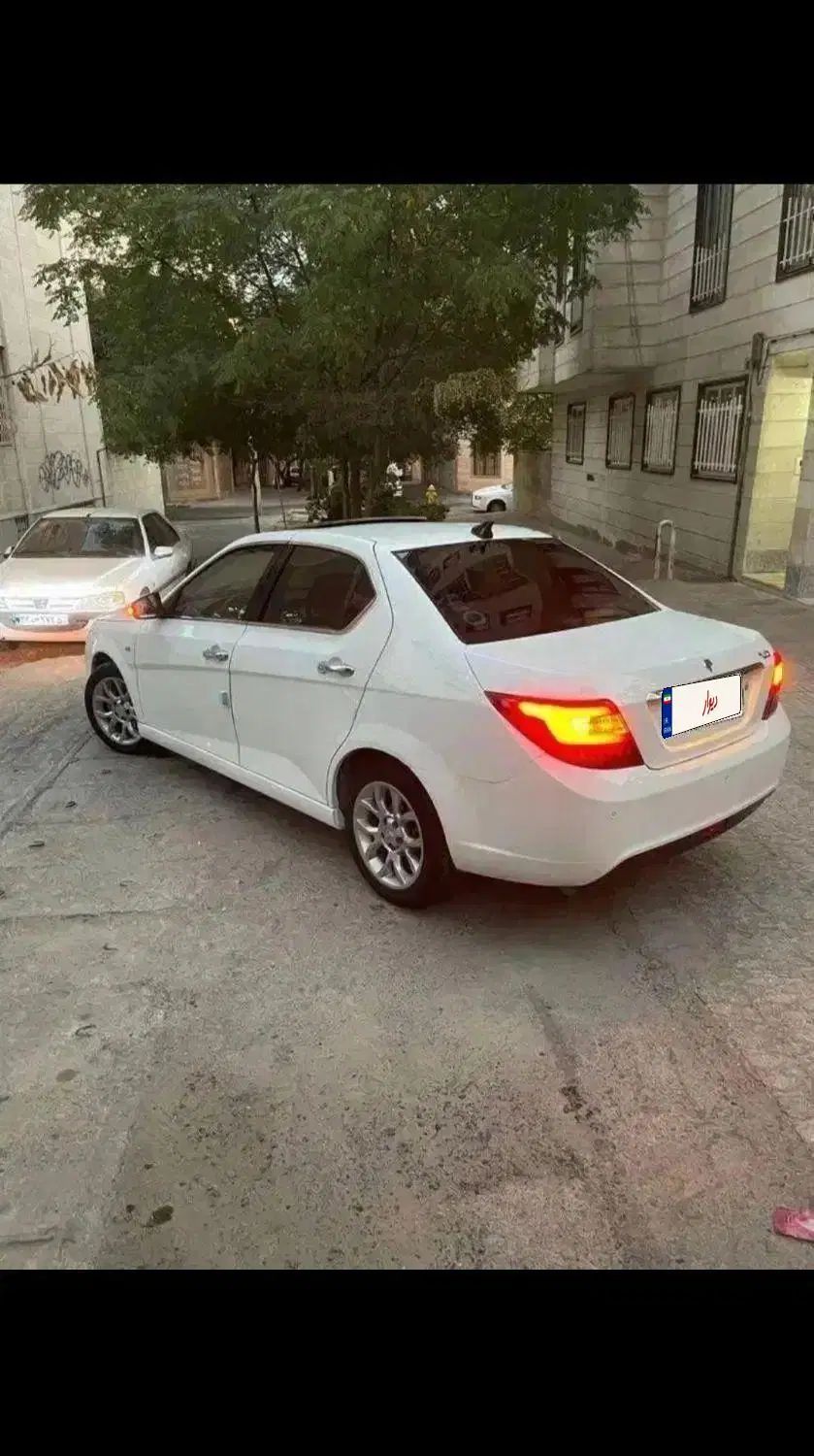 دنا پلاس توربو اتوماتیک - 1401