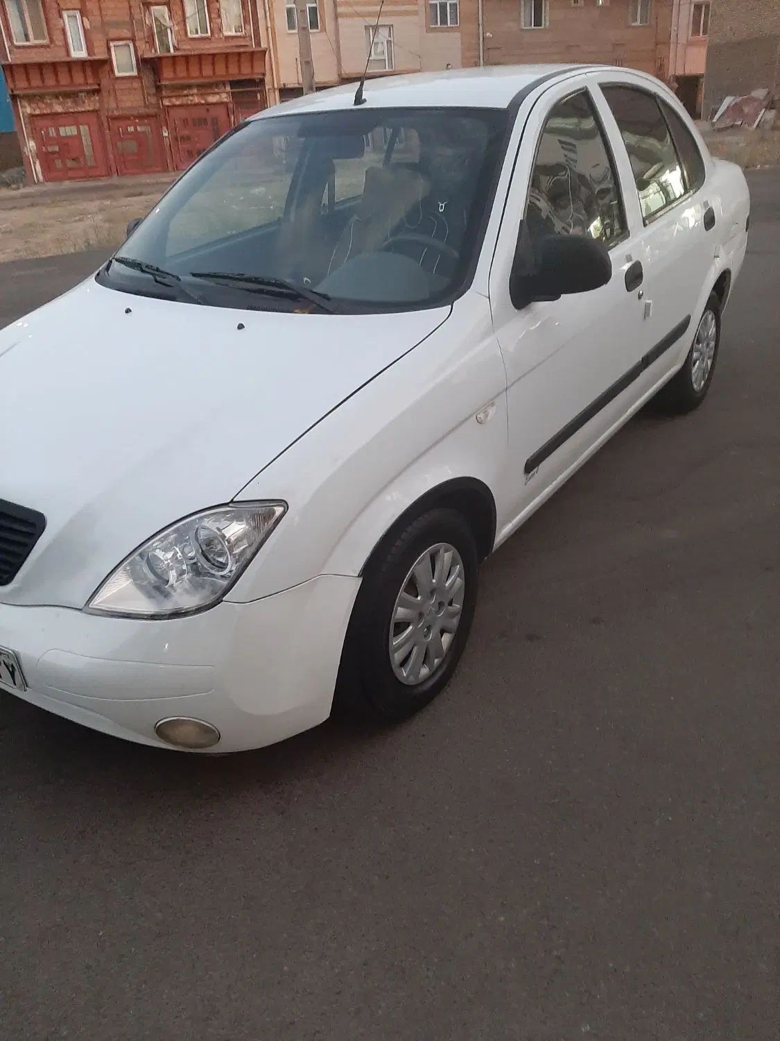 تیبا صندوق دار SX - 1393