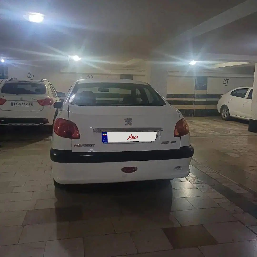 پژو ۲۰۶ صندوق دار v20 - 1389