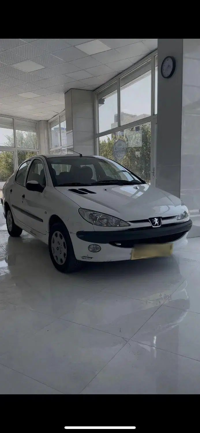پژو ۲۰۶ صندوق دار v8 - 1399