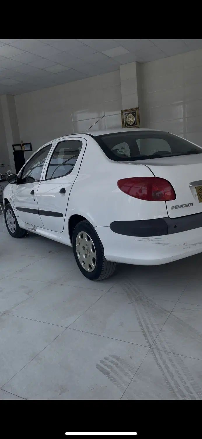 پژو ۲۰۶ صندوق دار v8 - 1399
