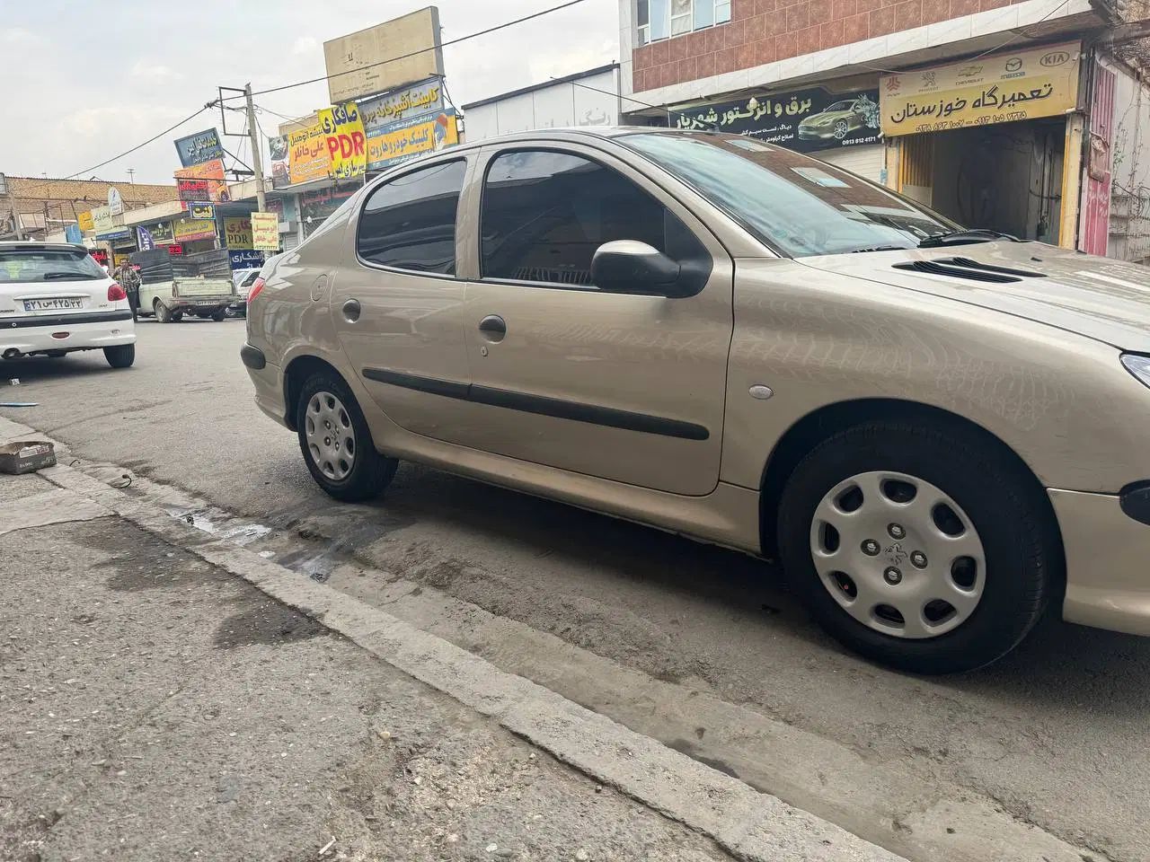 پژو ۲۰۶ صندوق دار v8 - 1386