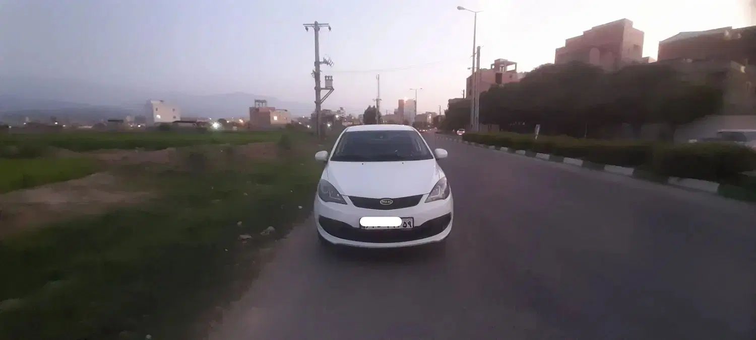 ام وی ام 315 صندوقدار اسپرت دنده‌ای - 1395