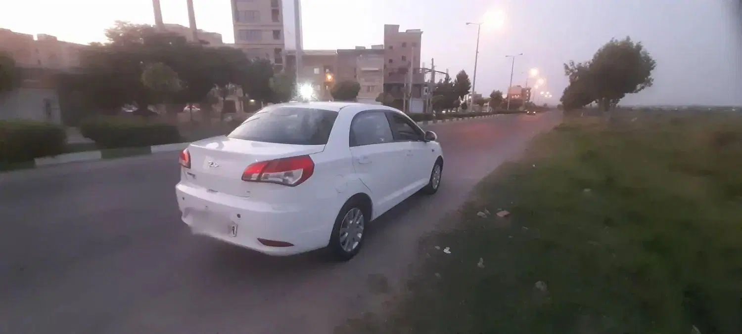 ام وی ام 315 صندوقدار اسپرت دنده‌ای - 1395