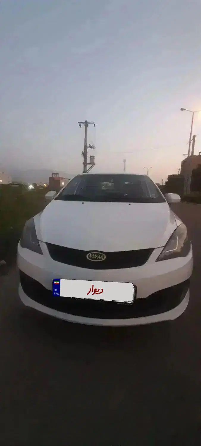 ام وی ام 315 صندوقدار اسپرت دنده‌ای - 1395