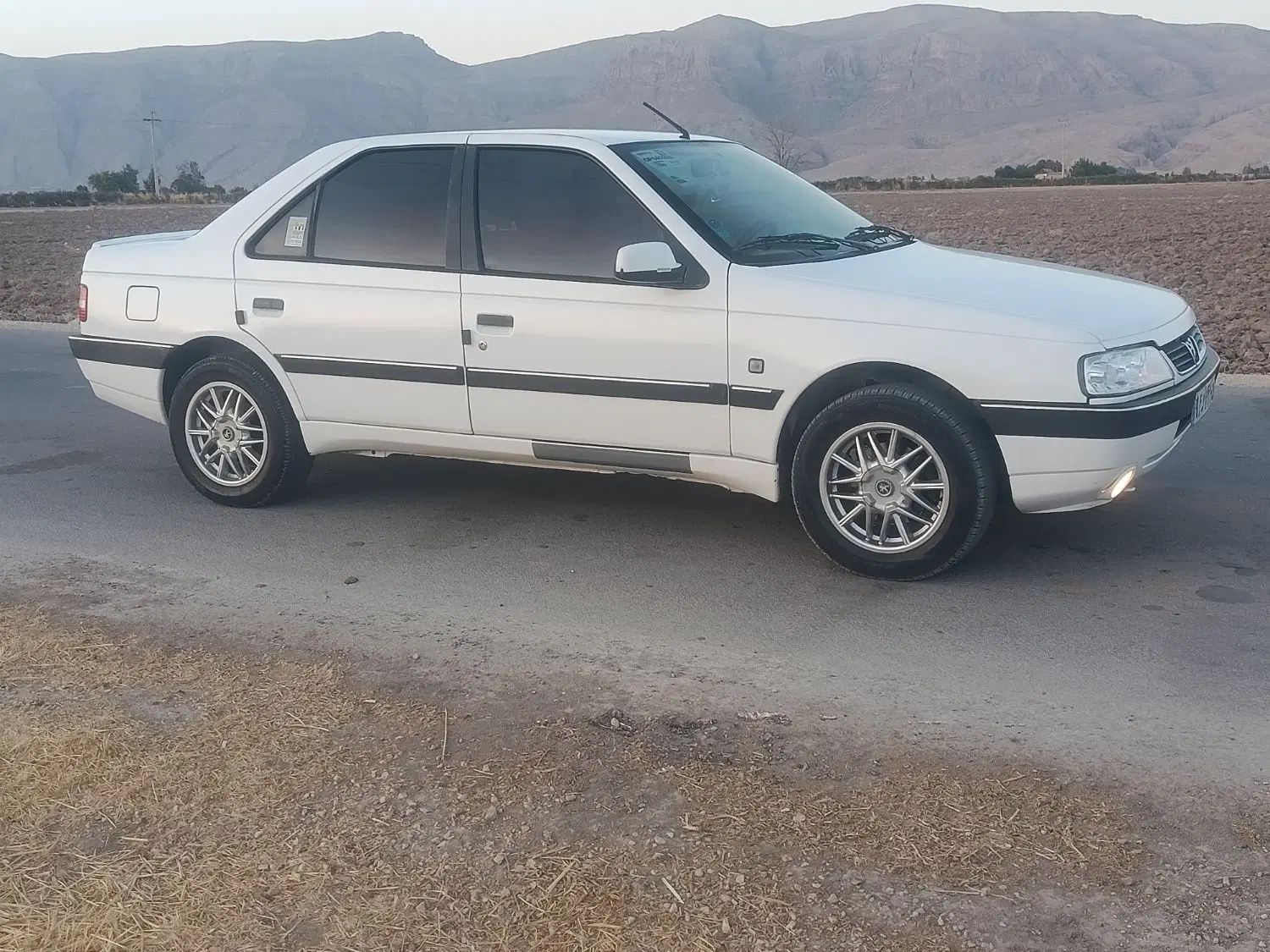 پژو 405 SLX بنزینی TU5 - 1397