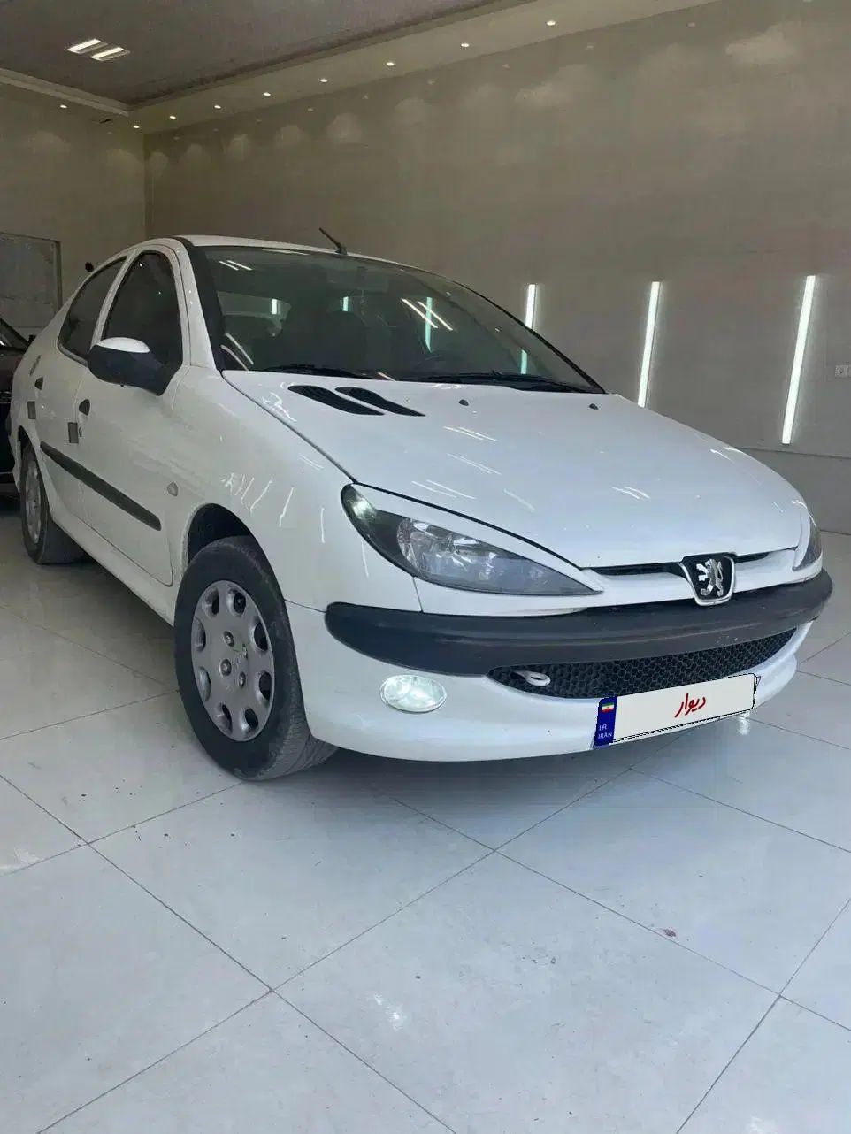 پژو ۲۰۶ صندوق دار v8 - 1394
