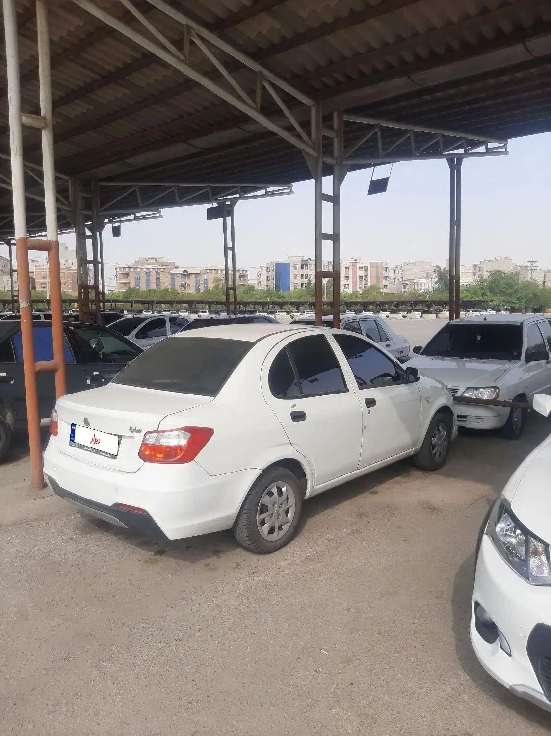 ساینا S دنده‌ای معمولی - 1401