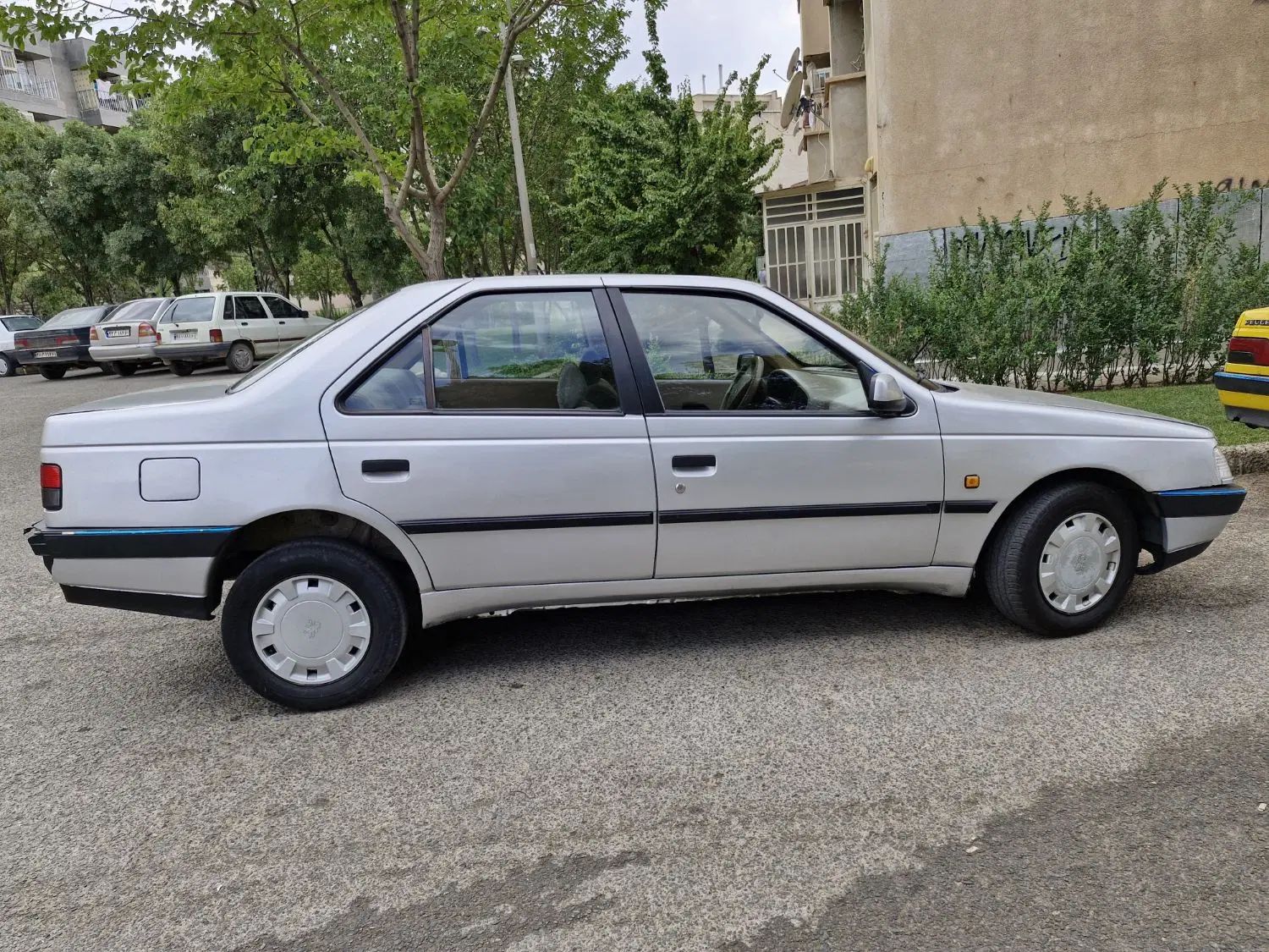 خودرو پژو، 405 آگهی ann_19870566