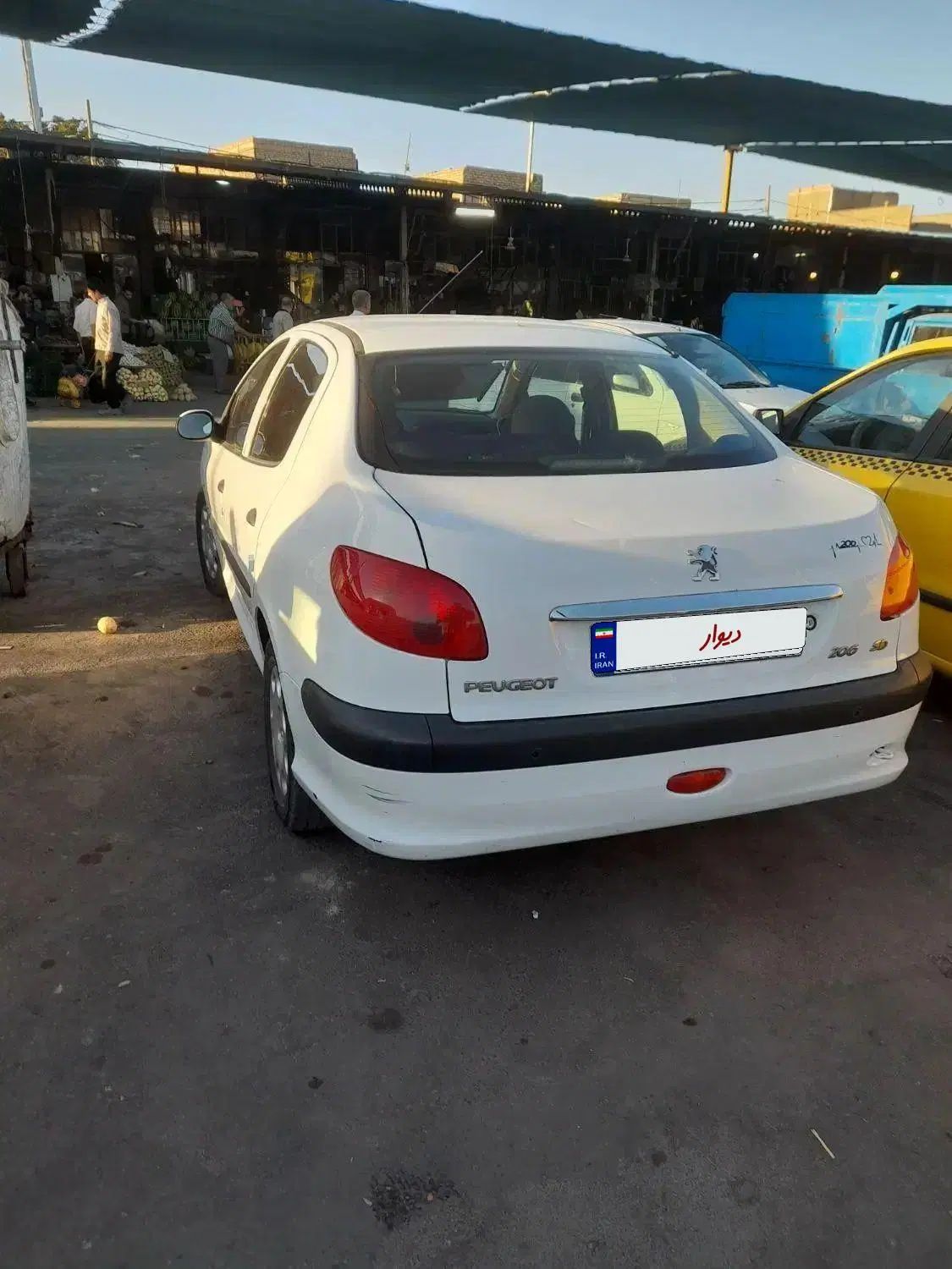 پژو ۲۰۶ صندوق دار v8 - 1393