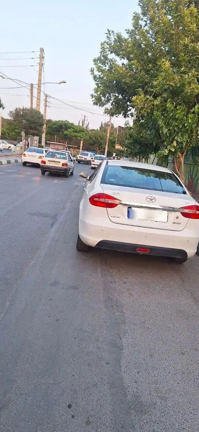 خودرو جک، J5 آگهی ann_19870818