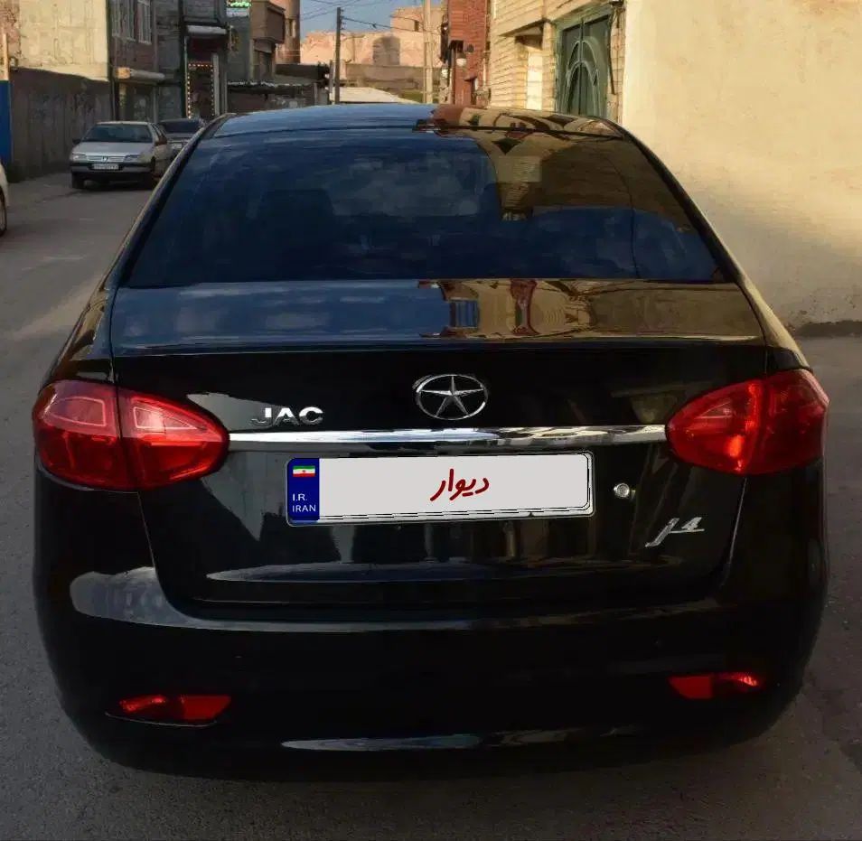جک J4 اتوماتیک ساده - 1403