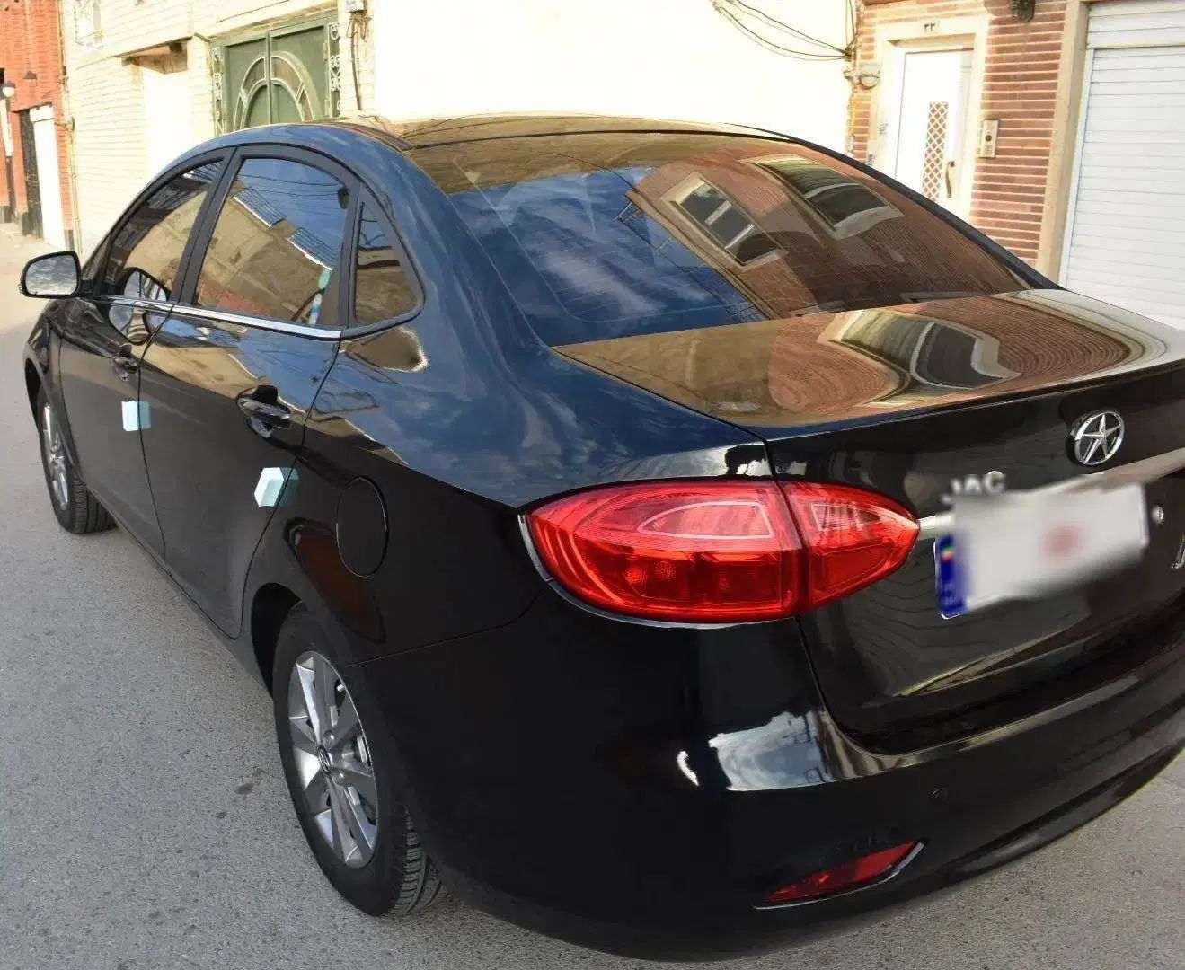 جک J4 اتوماتیک ساده - 1403