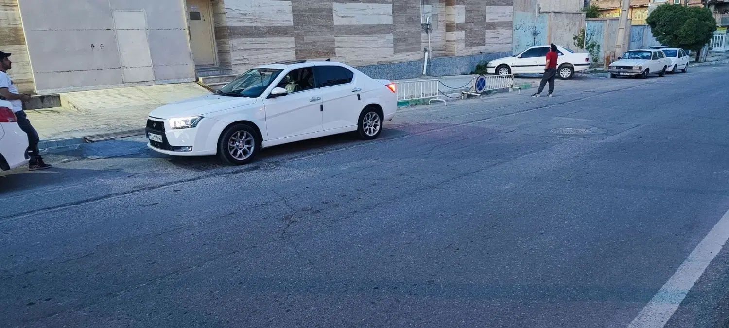 دنا پلاس توربو 6 دنده - 1401