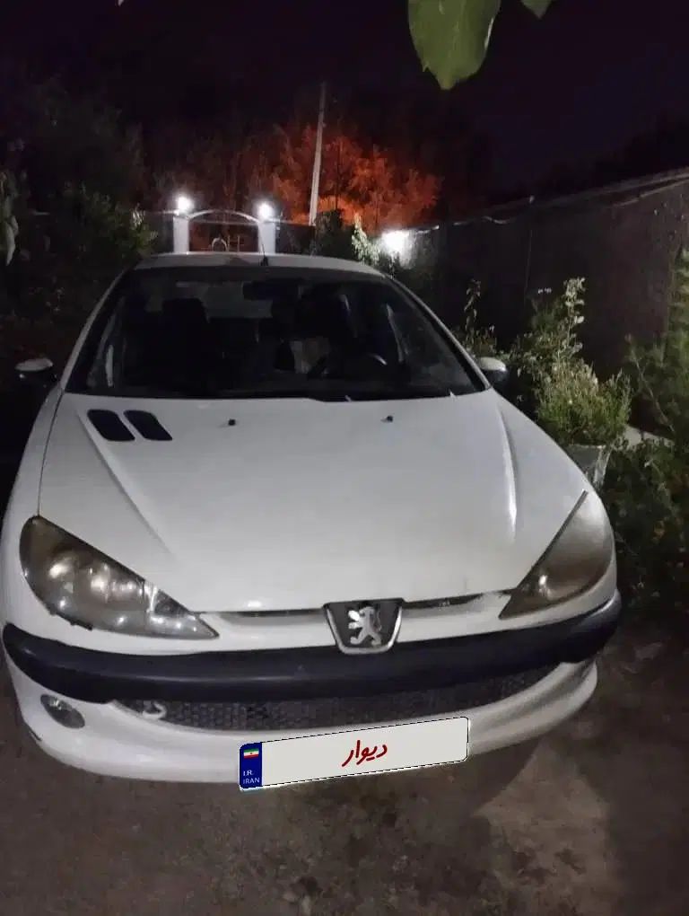 پژو ۲۰۶ صندوق دار v8 - 1389