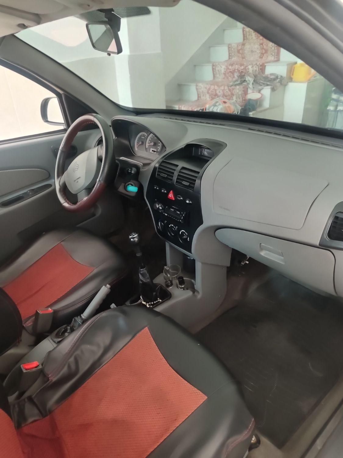 تیبا صندوق دار SX - 1398
