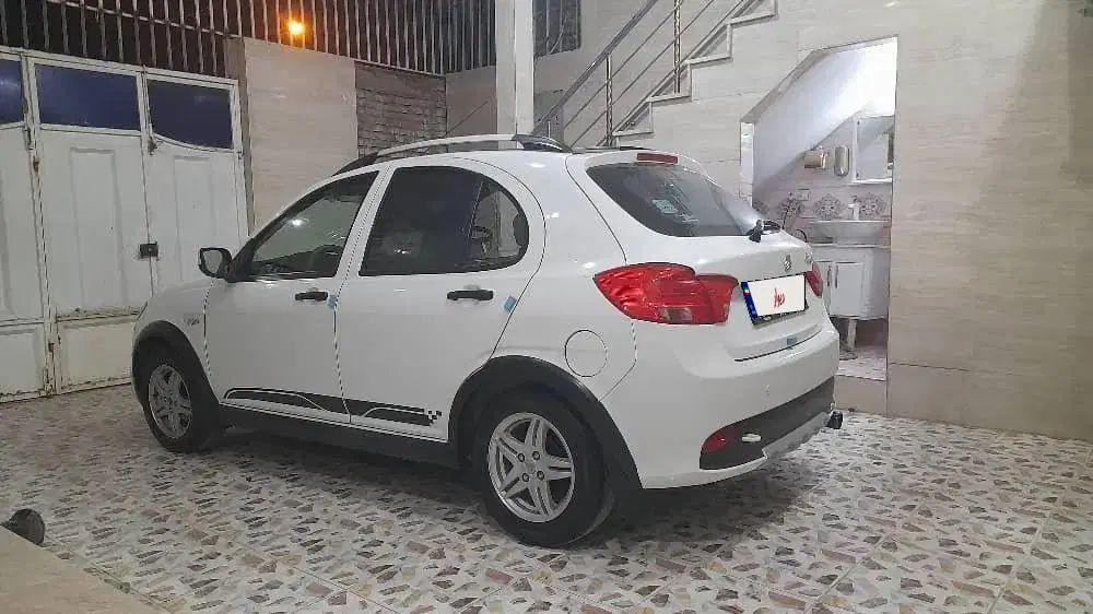 خودرو کوییک، R آگهی ann_19871109