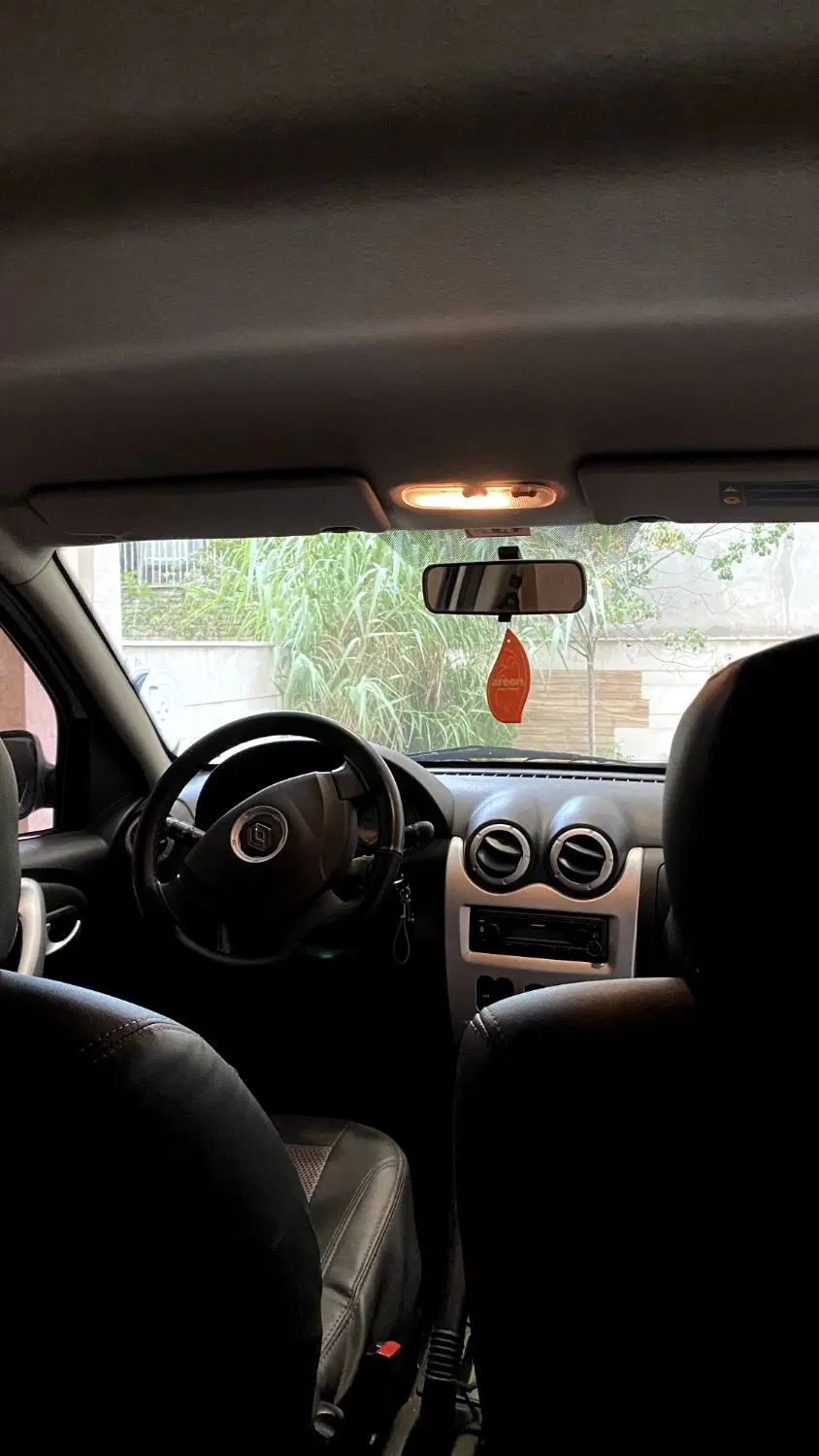 رنو ساندرو اتوماتیک - 1395
