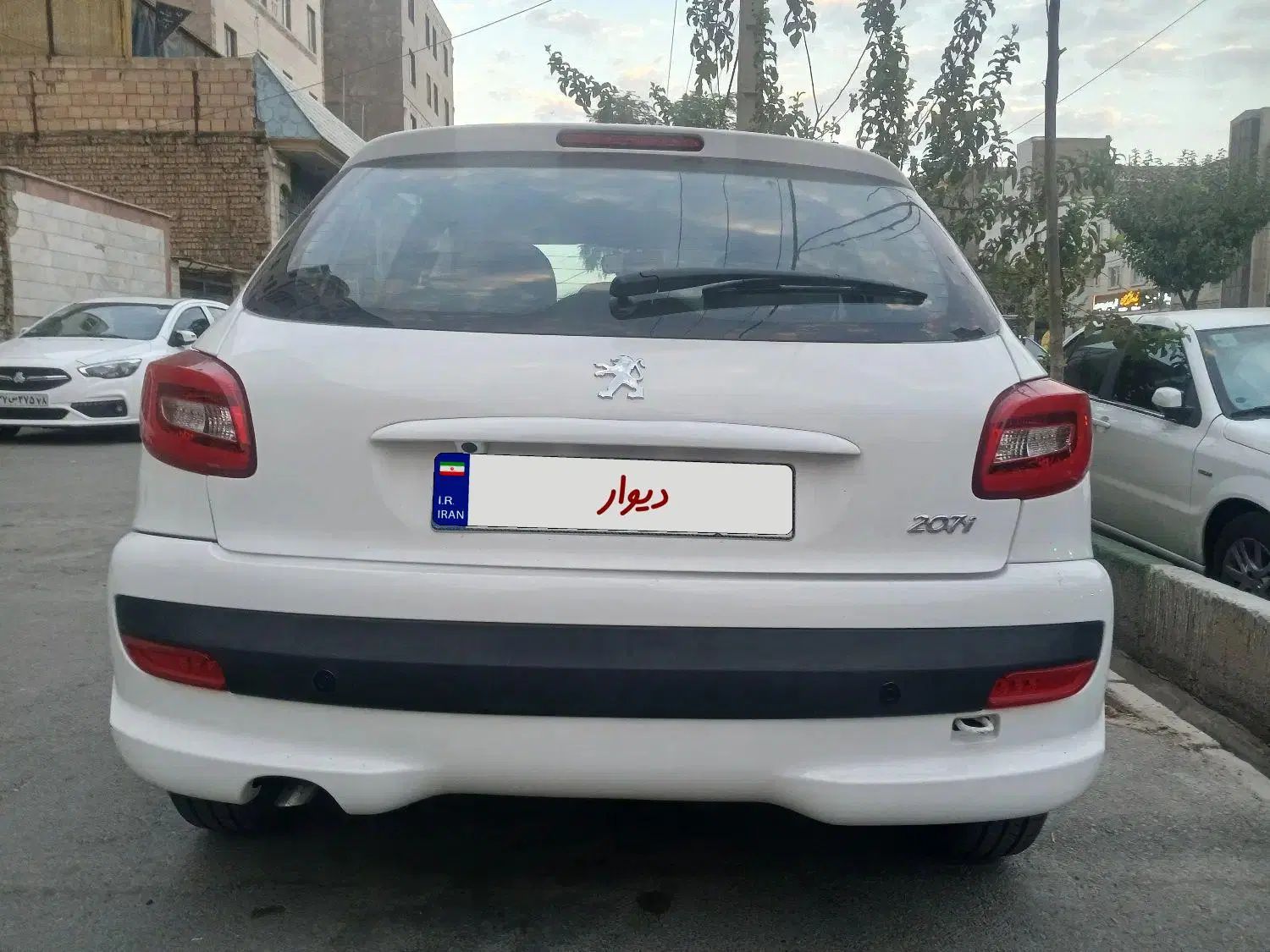 پژو 207 اتوماتیک - 1390
