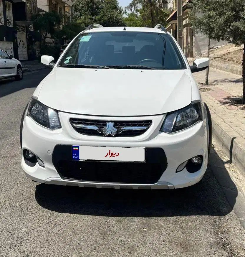 خودرو کوییک، معمولی آگهی ann_19871724