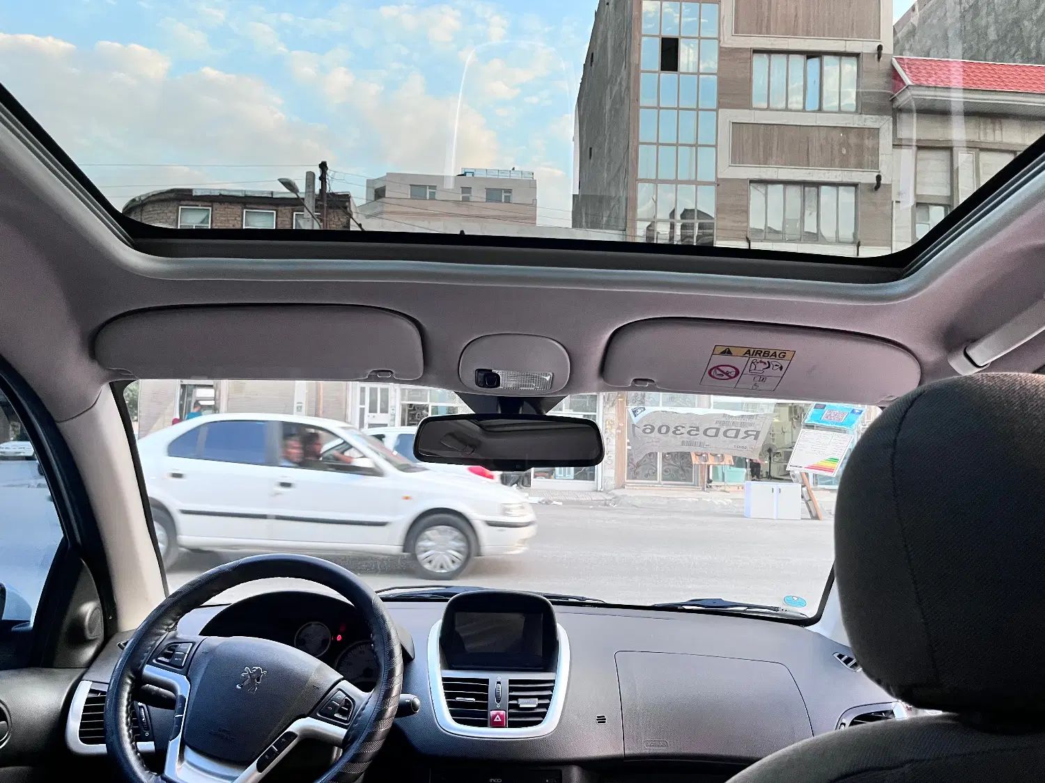 پژو 207 دنده‌ای فرمان هیدرولیک - 1403