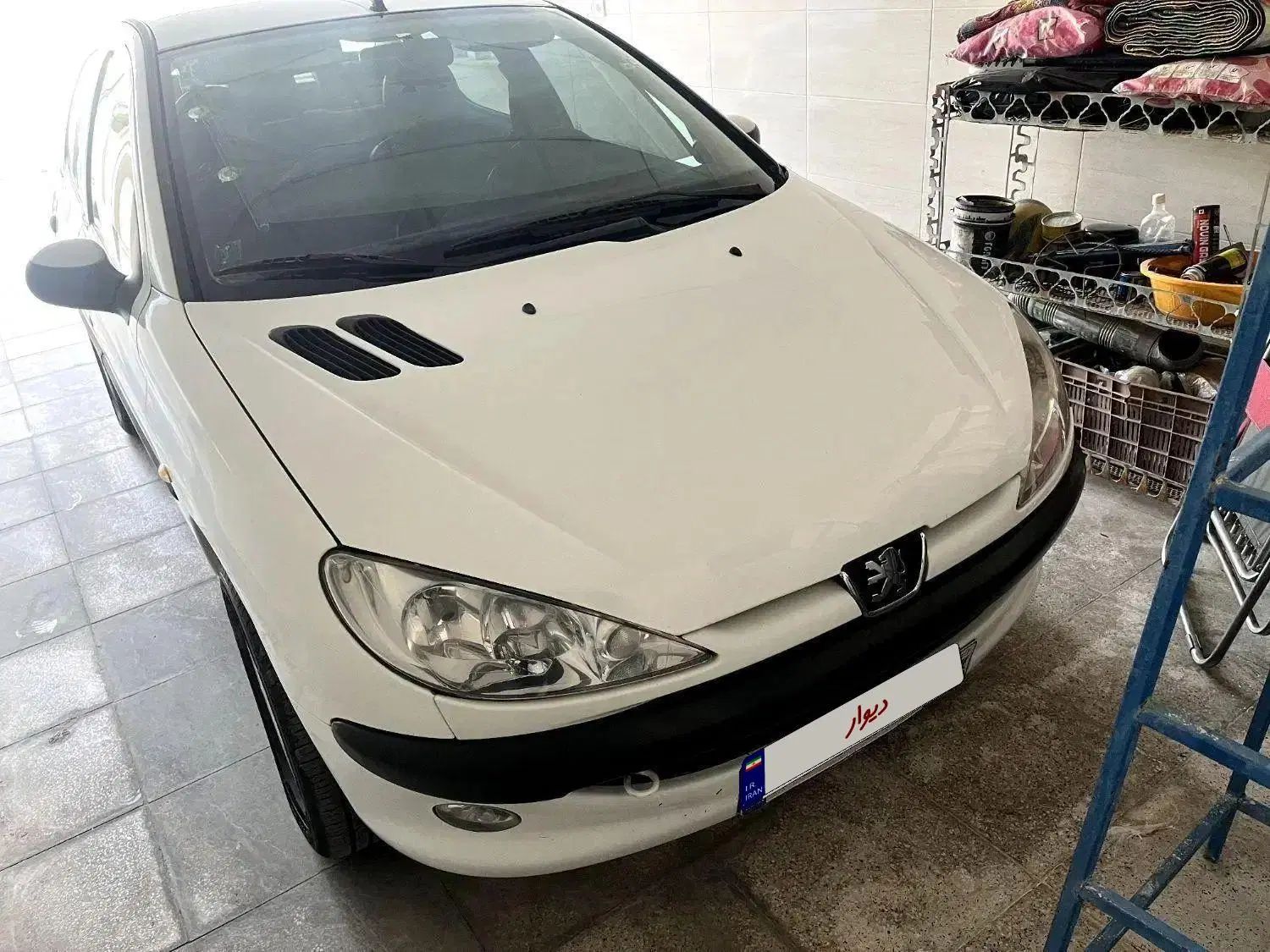 پژو ۲۰۶ صندوق دار v8 - 1394