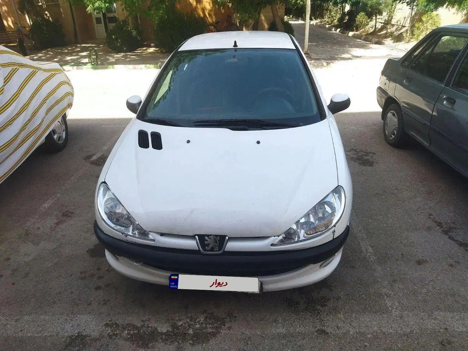 پژو ۲۰۶ صندوق دار v8 - 1394
